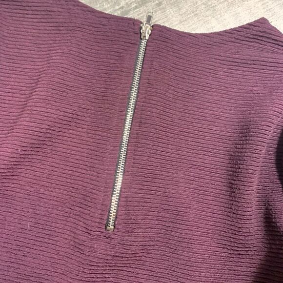 Forever 21 Ribbed Plum Long Sleeve Crop Top – Size Small - Picture 3 of 6